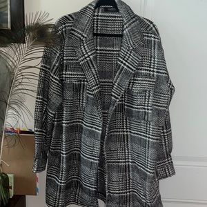 AKIRA WOMANS JACKET Size L. NWT